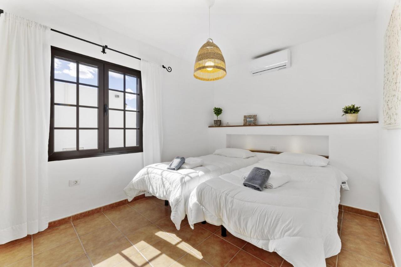 Villa 4 - Vipvipvillas Tias Luaran gambar